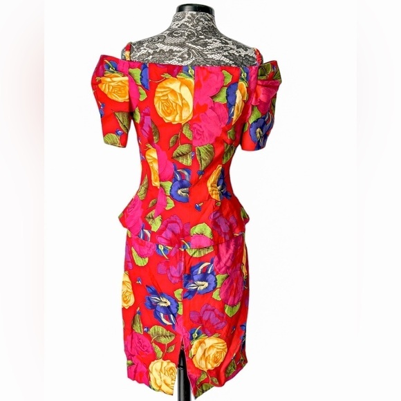 A.J.Bari Off the Shoulder Skirt Set Red Floral S/M - Picture 4 of 11